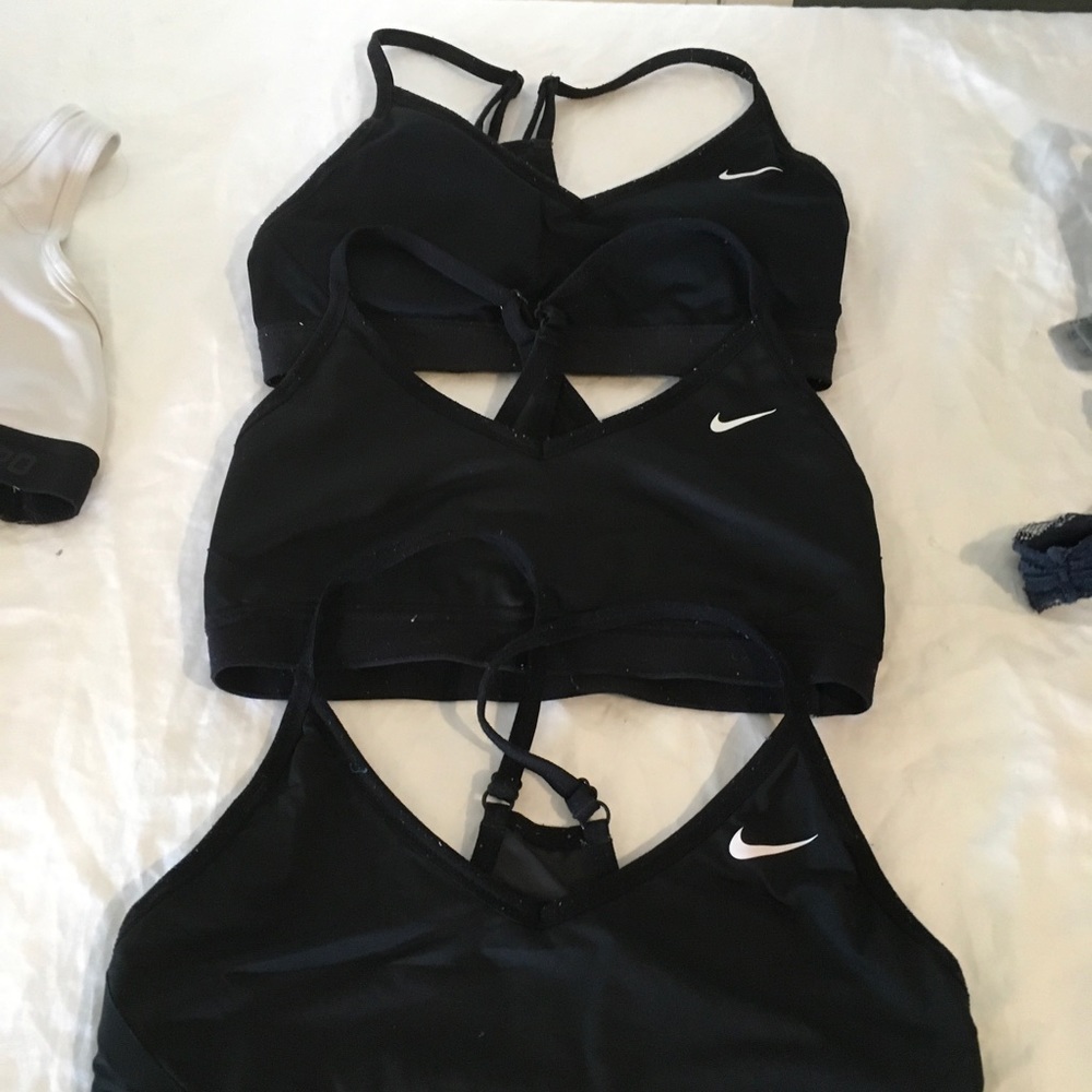 Three Nike sports bar. Good condition.